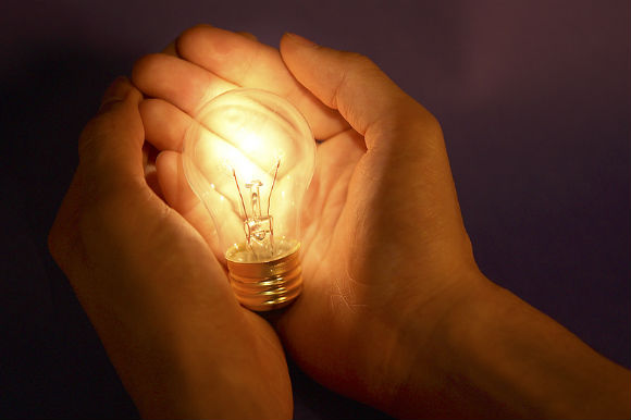 Potrebiteli elektroenergii smogut poluchit kompensatsiyu za nekachestvennyye poslugi