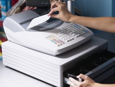 Планується ввести обов'язкове використання касових апаратів у сфері роздрібної торгівлі